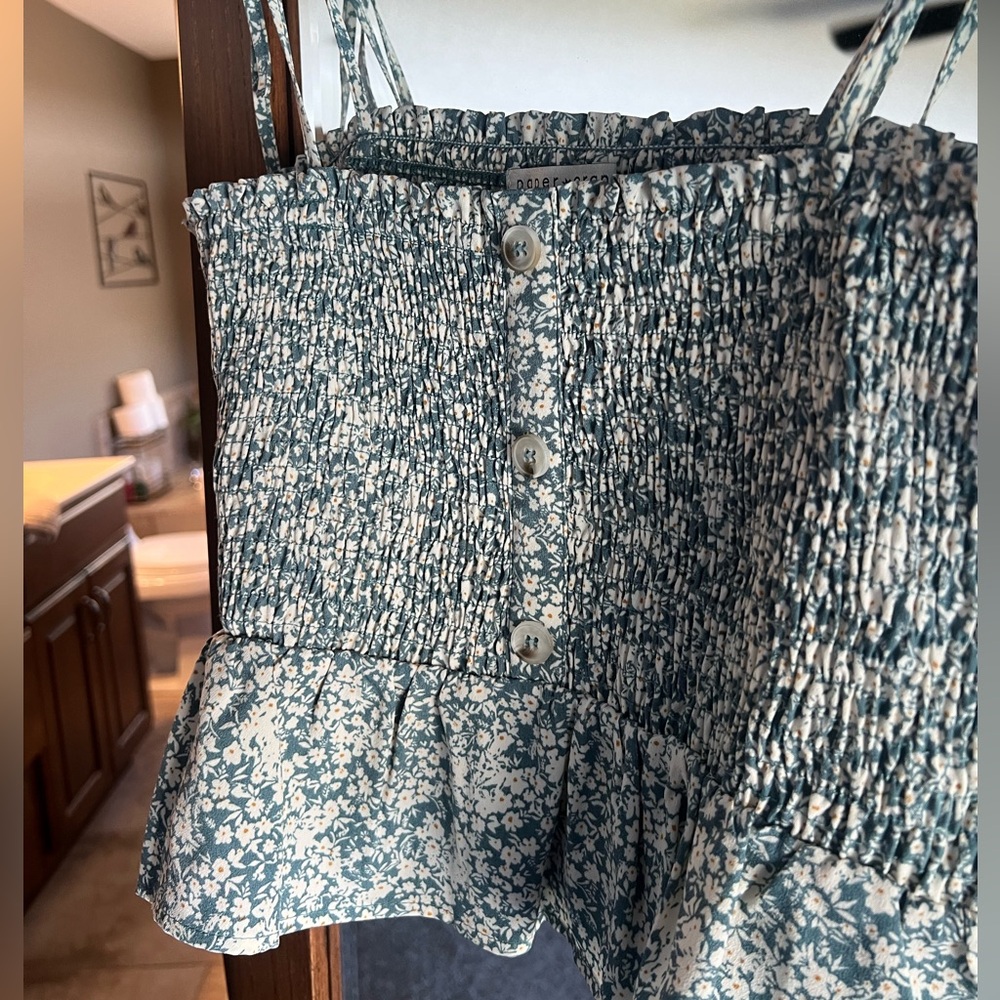 women’s top